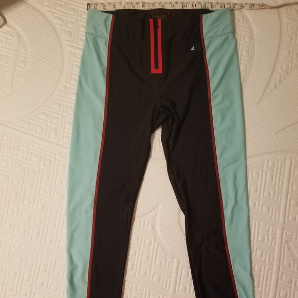 Laain Leggings - Picture 3 of 7